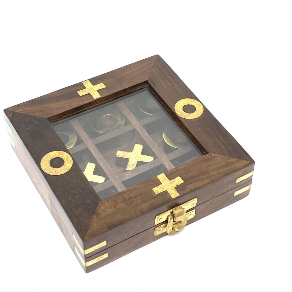 Noughts and Crosses Box